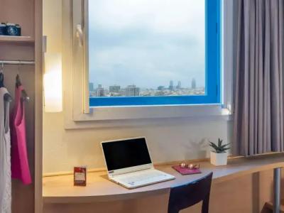 Ibis Barcelona Meridiana - 39