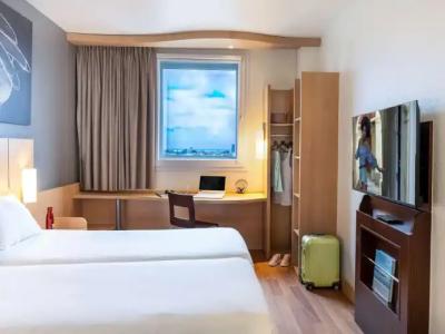 Ibis Barcelona Meridiana - 35