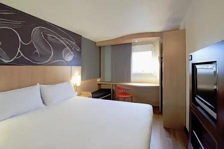 Ibis Barcelona Meridiana - 11