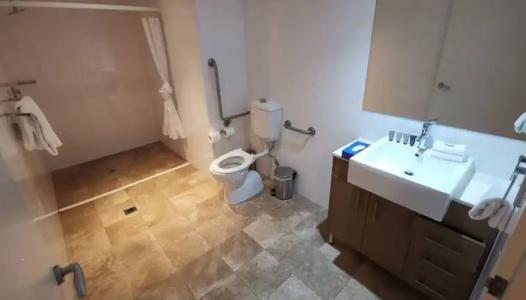 APX World Square - 68