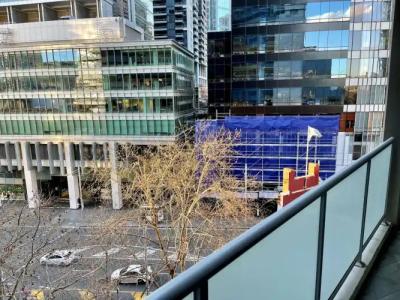 APX World Square - 33