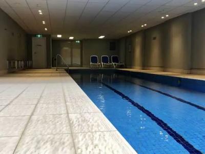 APX World Square - 13