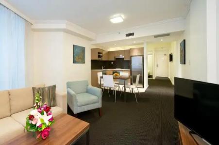 APX World Square - 42