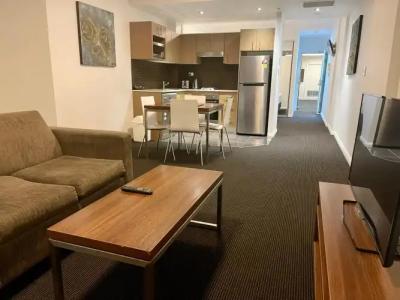 APX World Square - 38