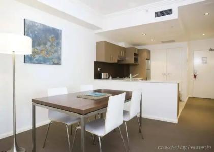 APX World Square - 49