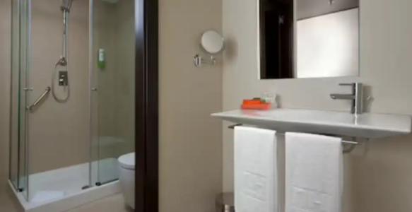 NH Barcelona Diagonal Center - 39