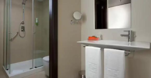 NH Barcelona Diagonal Center - 30