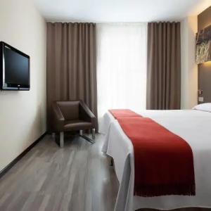 NH Barcelona Diagonal Center - 6