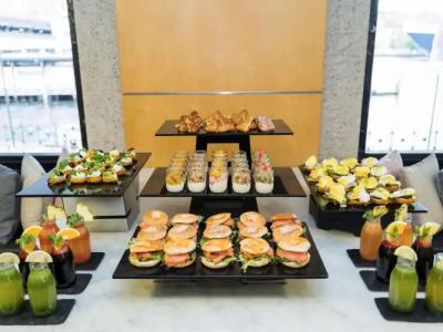 Pullman Quay Grand Sydney Harbour - 19