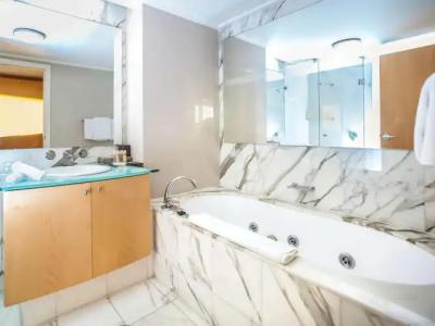 Pullman Quay Grand Sydney Harbour - 45