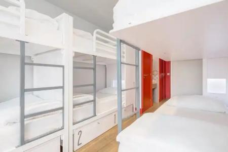 Generator Barcelona - 102