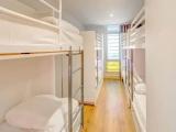 Private 8-bed room