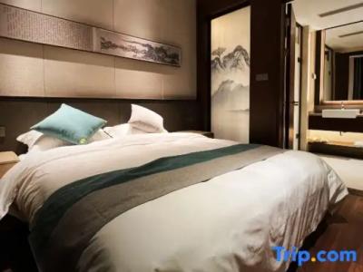 Nova Gold by Compass Hospitality - 190