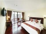 Deluxe Double room with pool view