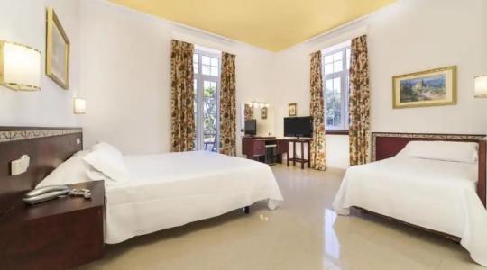 Globales Reina Cristina - 101