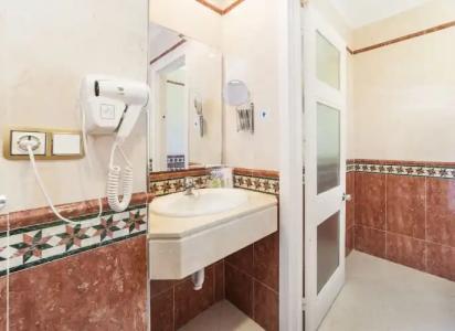 Globales Reina Cristina - 124