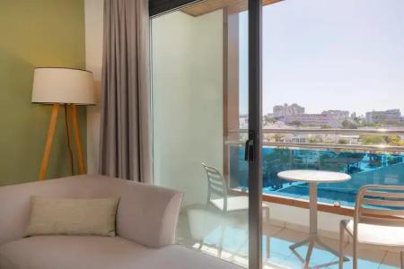 Be Live Experience La Niña - 37