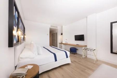 Be Live Experience La Niña - 26