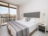 Double room with pool view
