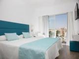 Double room with pool view
