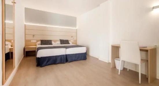 Tomir Portals Suites - Adults Only - 43