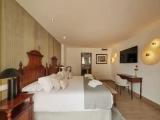 Double Preferred Club Suite seafront
