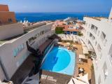 2 Bedrooms Quadruple Apartment with sea view