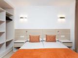 1 Bedroom Triple Apartment with balcony