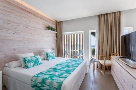 FERGUS Style Palmanova - Adults Only - 6