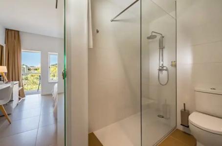 FERGUS Style Palmanova - Adults Only - 26