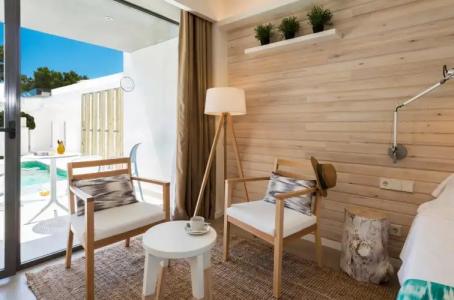 FERGUS Style Palmanova - Adults Only - 36