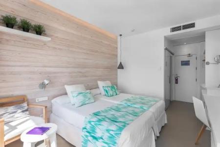 FERGUS Style Palmanova - Adults Only - 5