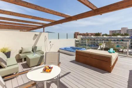 Zafiro Palmanova - 22