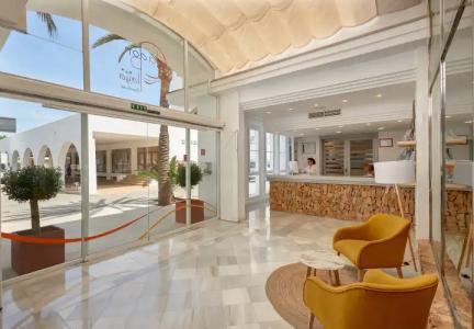 Apartamentos Cala d'Or Playa - 1