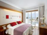 Double room with balcony and with sea view