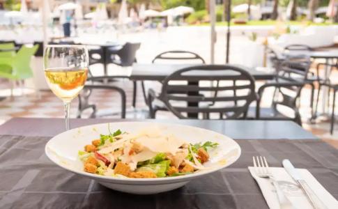 Coral Compostela Beach - 12