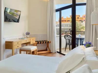 H10 Conquistador - 29