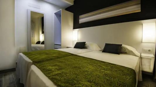 Kn ApartColumbus - 102