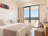Double room with partial sea view