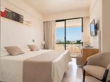 Double room with pool view