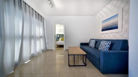 Broncemar Beach Suites - 14