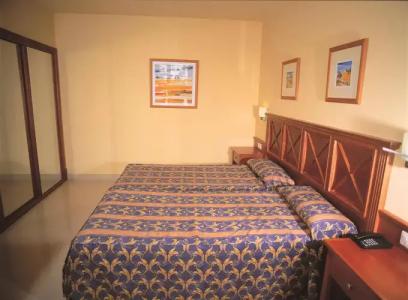 Broncemar Beach Suites - 2