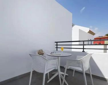 Broncemar Beach Suites - 60