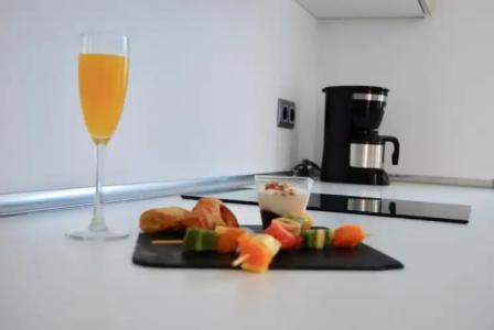 Broncemar Beach Suites - 12