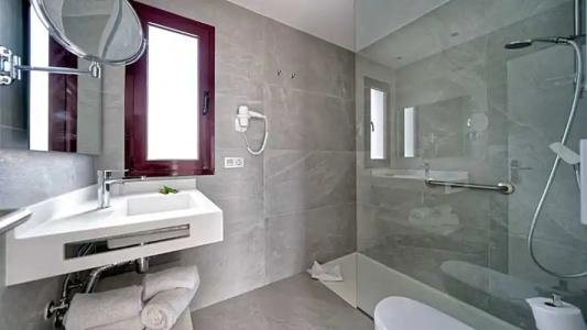 Broncemar Beach Suites - 38