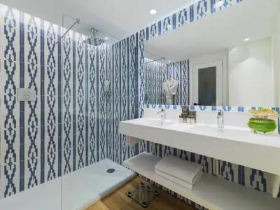 Boutique H10 Blue Mar - Только для взрослых - 9