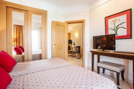 Grupotel Playa de Palma Suites & Spa - 48