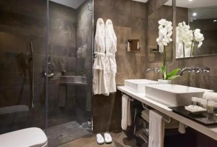 Pure Salt Garonda - Adults Only - 106