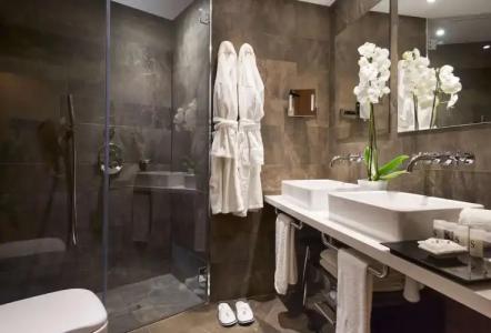 Pure Salt Garonda - Adults Only - 102