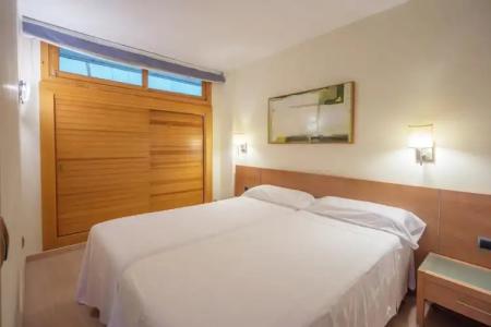 ApartFontanellas Playa - 64